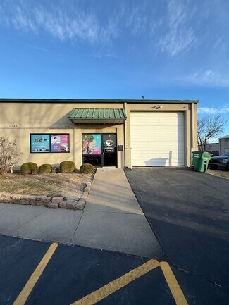 Plus de détails pour 7744 N Owasso Expy, Owasso, OK - Industriel/Logistique à louer