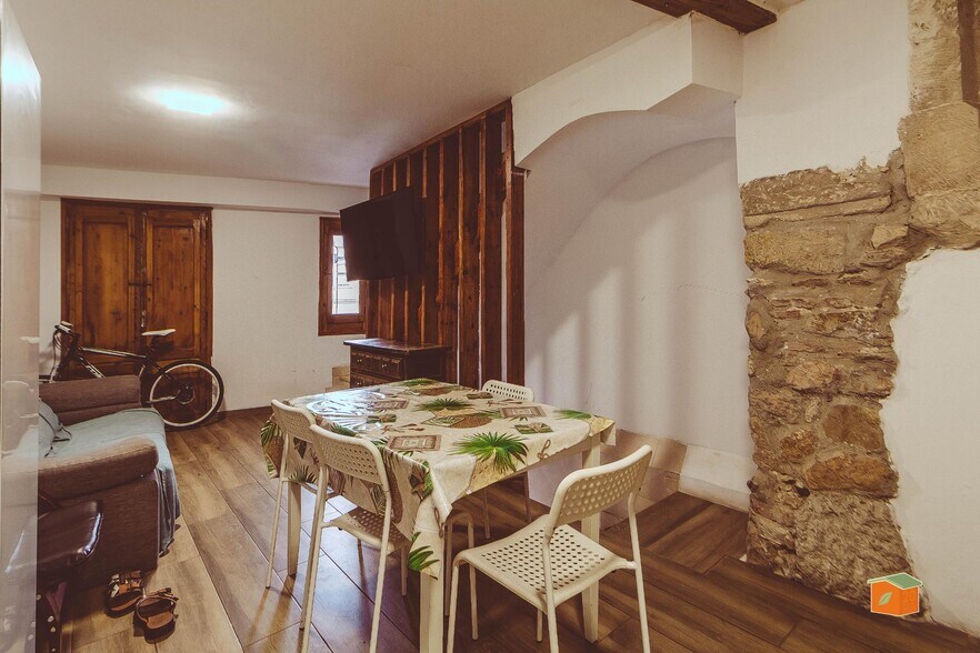 Immeuble residentiel dans Tortosa, Tarragona à vendre - Photo de l’immeuble – Image 2 sur 36