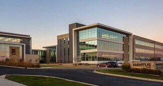 Plus de détails pour 1025 W Navitus Dr, Grand Chute, WI - Bureau à louer