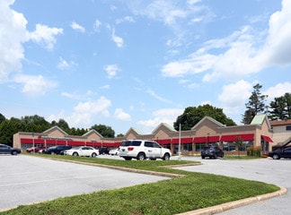 Plus de détails pour 719 E Lancaster Ave, Downingtown, PA - Local commercial à louer