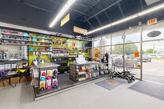 9932 Swanson Blvd, Clive, IA à louer Photo intérieure– Image 1 sur 2