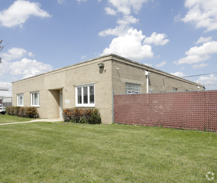 3901 Wesley Ter, Schiller Park, IL à vendre - Photo principale – Image 1 sur 4