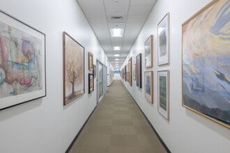 115 Tripps Ln, Riverside, RI à vendre Photo intérieure– Image 2 sur 7