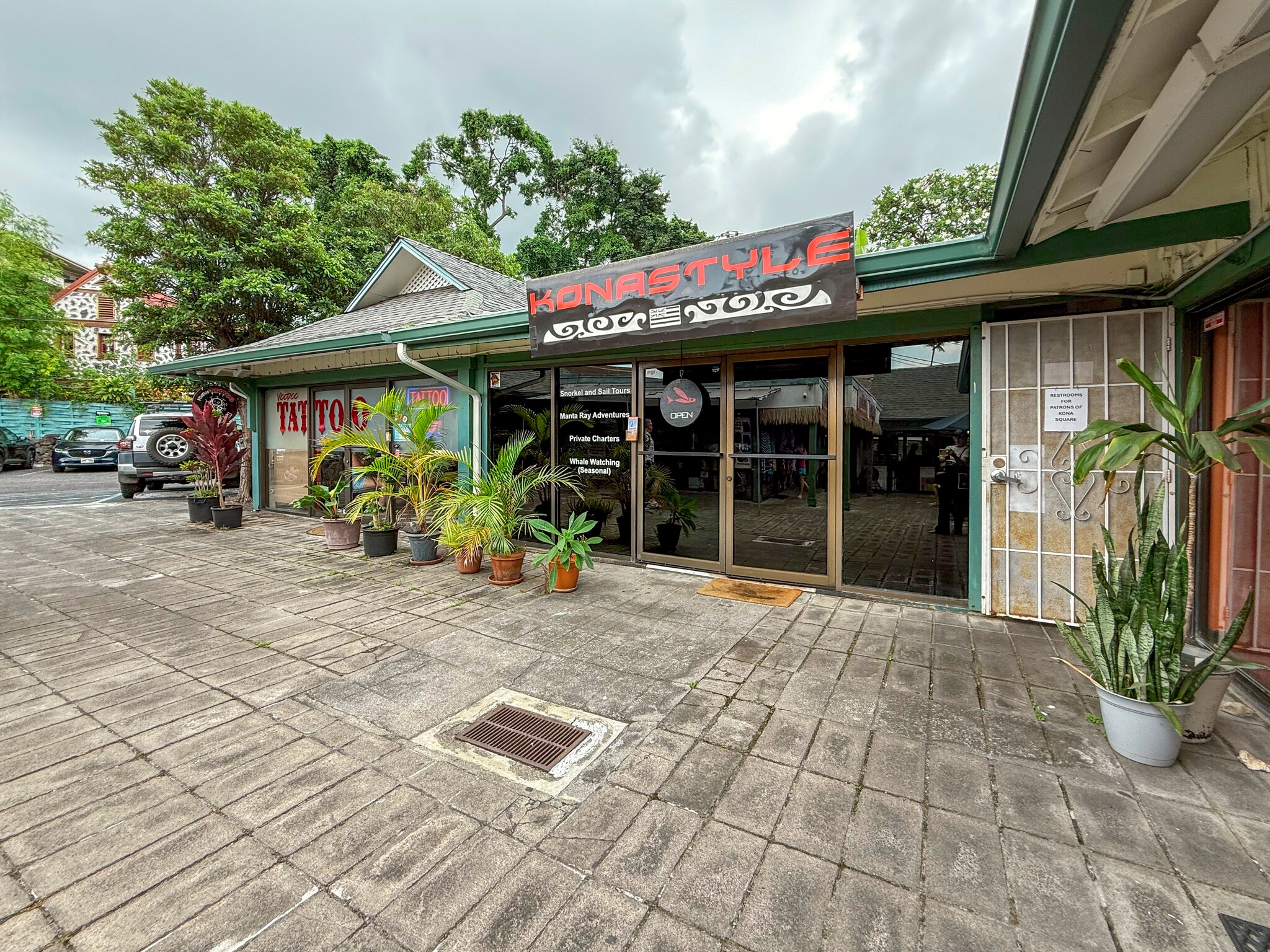 75-5669 Alii Dr, Kailua Kona, HI à louer Photo intérieure– Image 1 sur 4