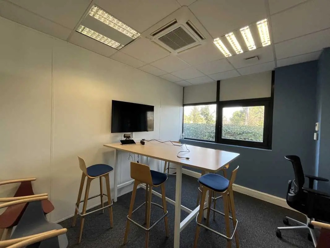 350 Avenue Jean-René Guillibert Gautier De La Lauzière, Aix-en-Provence à louer Photo intérieure– Image 1 sur 12