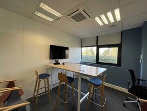 350 Avenue Jean-René Guillibert Gautier De La Lauzière, Aix-en-Provence à louer Photo intérieure– Image 1 sur 12