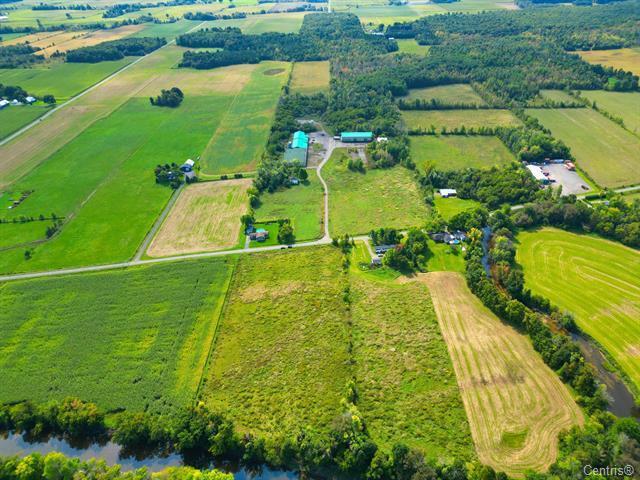 1551 Ch Chemin de la 4 Concession, Elgin, QC à vendre - Photo principale – Image 1 sur 5