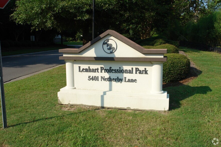 5401 Netherby Rd, North Charleston, SC à vendre - Photo de l’immeuble – Image 2 sur 2