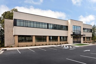 Plus de détails pour 400 Attain St, Fuquay-Varina, NC - Bureau/Médical à louer