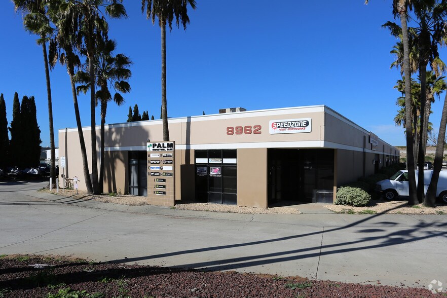 9962 Prospect Ave, Santee, CA à louer - Photo de l’immeuble – Image 3 sur 7