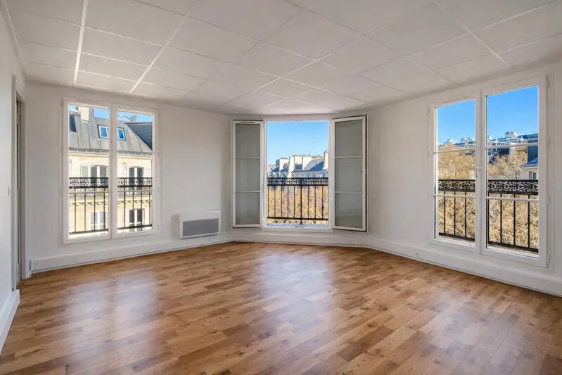 23 Boulevard De Sébastopol, Paris à louer - Photo de l’immeuble – Image 1 sur 7
