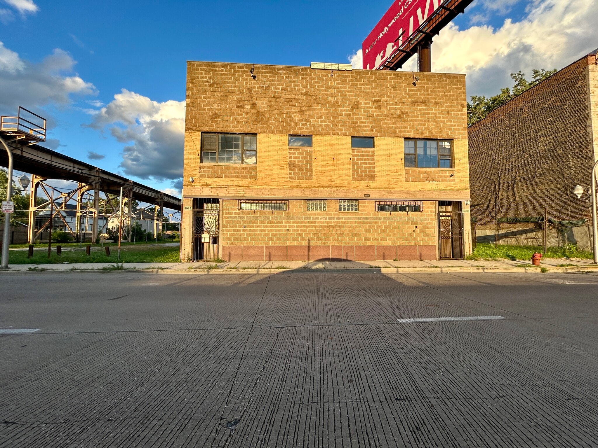 5923-5927 S Wentworth Ave, Chicago, IL à louer Photo intérieure– Image 1 sur 29