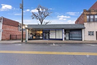 236-238 Stuyvesant Ave, Lyndhurst, NJ à louer Photo de l’immeuble– Image 2 sur 9