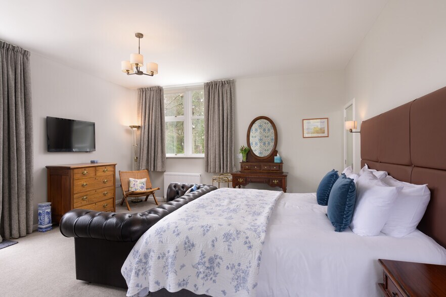 45 Braemar Rd, Ballater à vendre - Photo de l’immeuble – Image 3 sur 15