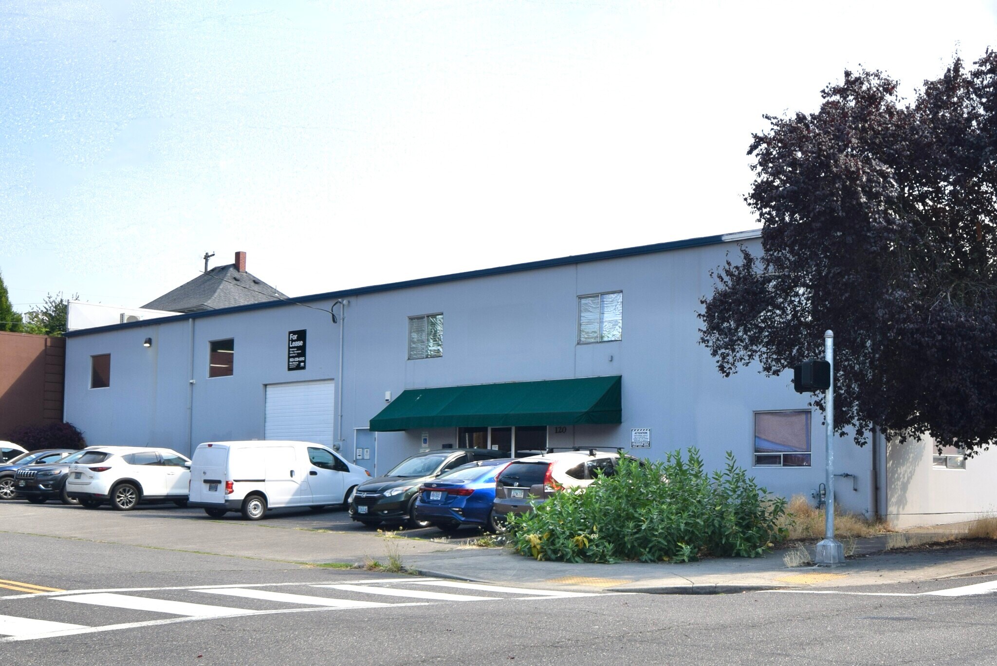 120 NE 9th Ave, Portland, OR à louer Photo de l’immeuble– Image 1 sur 17