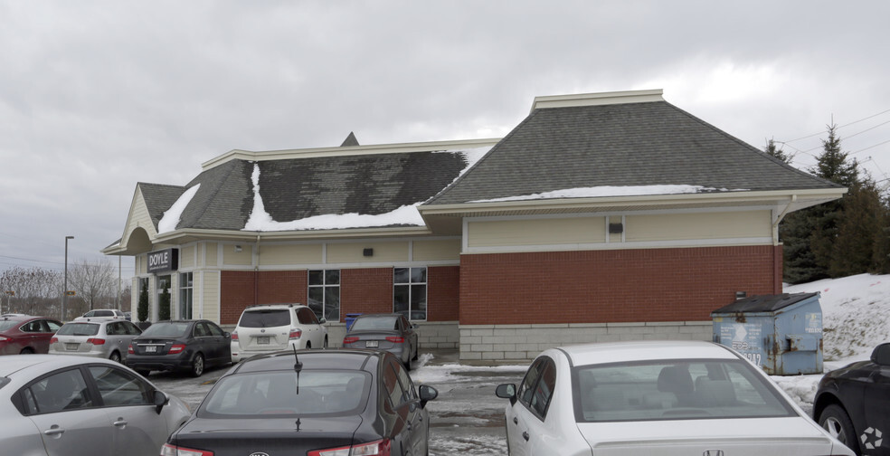 10 Boul Des Châteaux, Blainville, QC à louer - Photo de l’immeuble – Image 2 sur 2