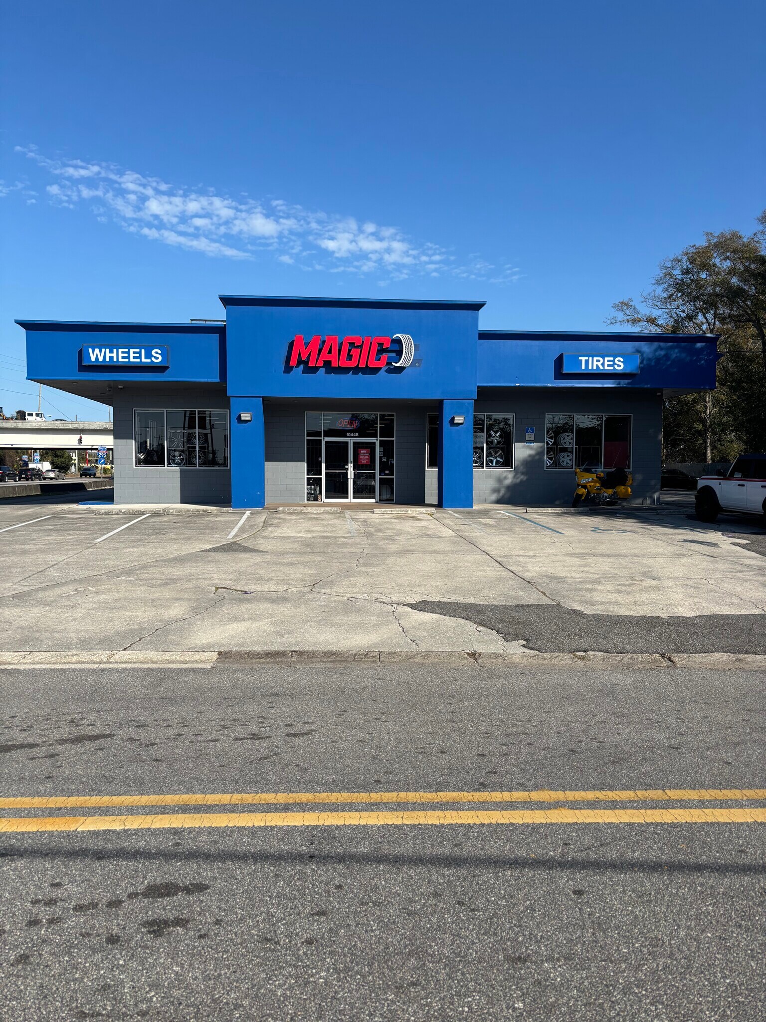 10448 Atlantic Blvd, Jacksonville, FL à vendre Photo de l’immeuble– Image 1 sur 8
