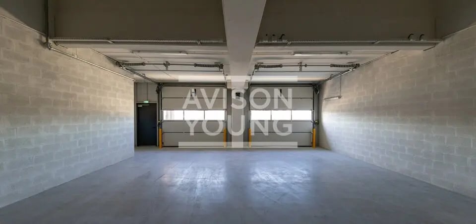 Local d’activités dans Bondy à louer - Photo intérieure – Image 2 sur 10