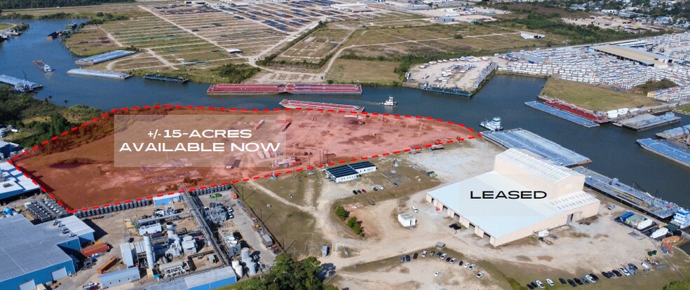 16425 Jacintoport Blvd, Channelview, TX à vendre - Photo de l’immeuble – Image 1 sur 7