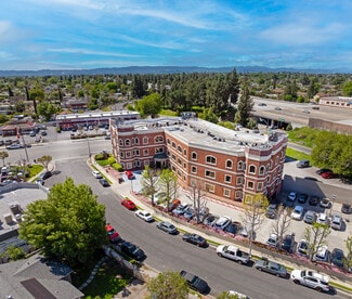Plus de détails pour 15545 Devonshire St, Mission Hills, CA - Bureau à vendre