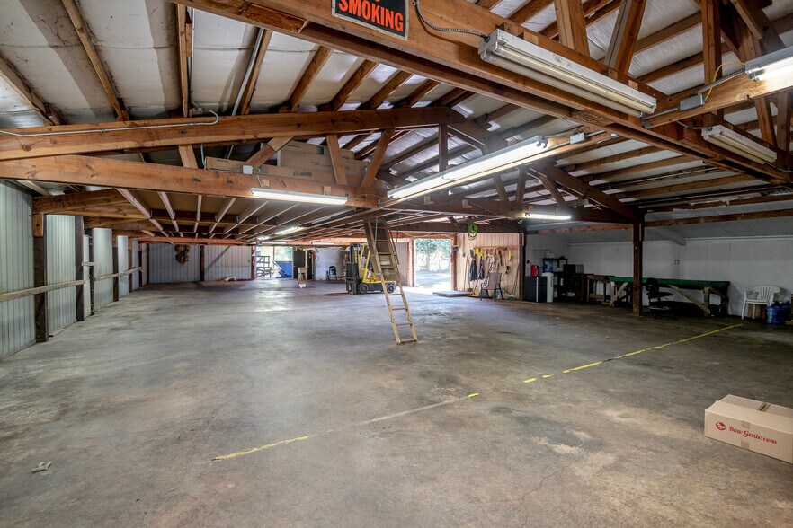 10709 12th Ave E, Tacoma, WA à vendre - Photo intérieure – Image 2 sur 41