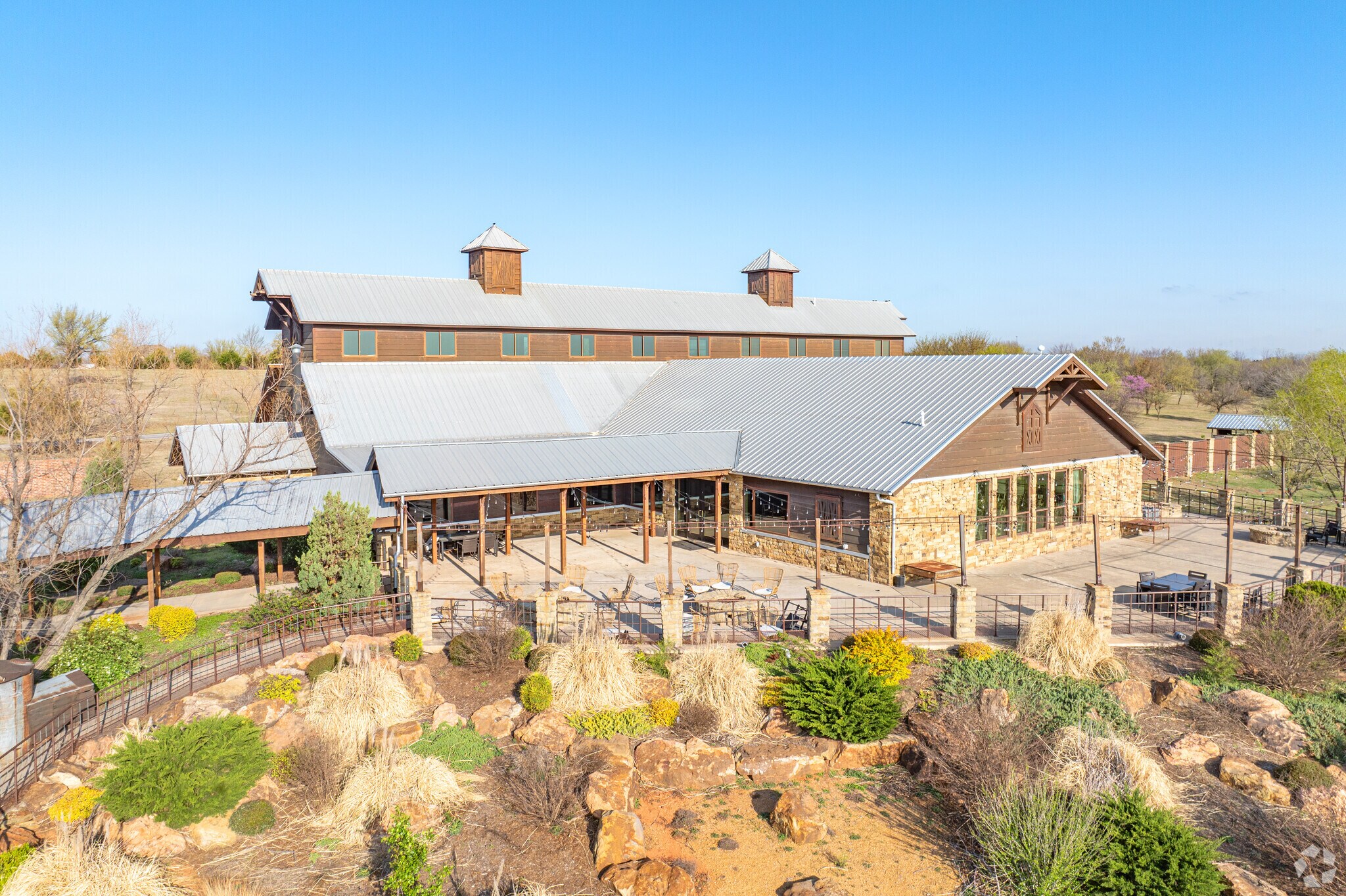 468 SW 24th Ave, Goldsby, OK à vendre Photo principale– Image 1 sur 30
