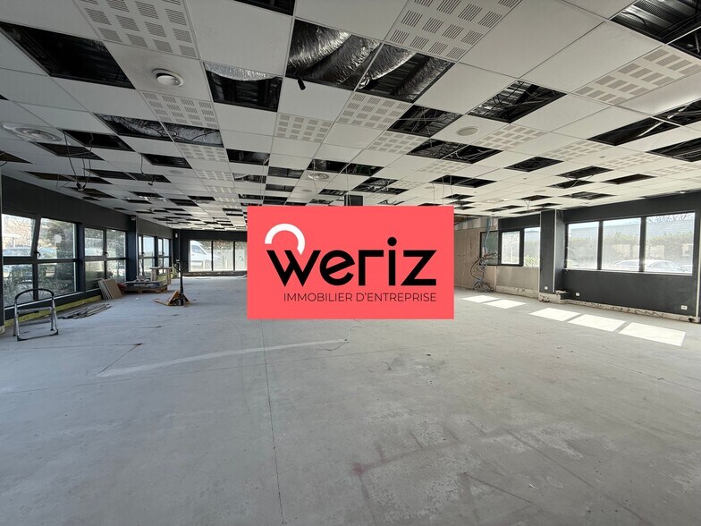 Industriel/Logistique dans Éguilles à louer - Photo de l’immeuble – Image 2 sur 6
