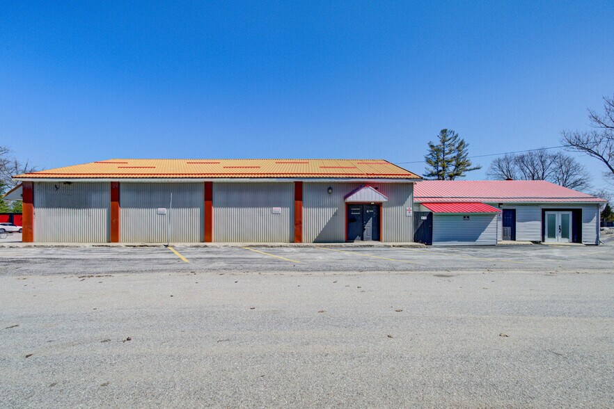 1367 Mosley St, Wasaga Beach, ON à vendre - Photo de l’immeuble – Image 2 sur 33