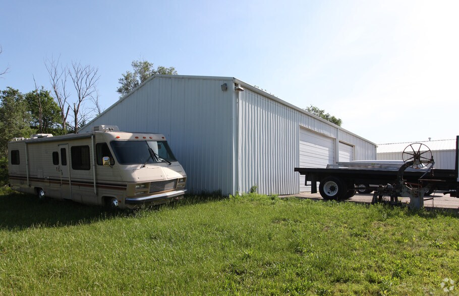 2221 N 147th St, Basehor, KS à vendre - Photo de l’immeuble – Image 2 sur 5