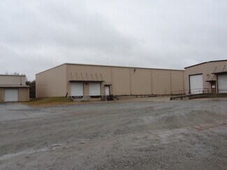 Plus de détails pour 2351 Hubbard Rd, Macon-Bibb, GA - Industriel/Logistique à louer