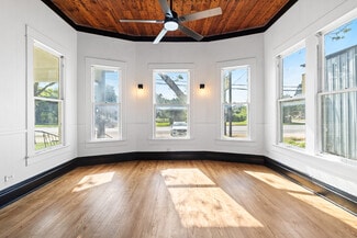 Plus de détails pour 327 S Robb St, Trinity, TX - Local commercial à louer