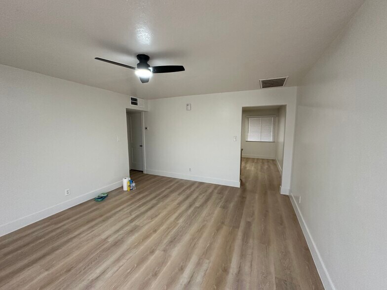 355 E 700 S, St George, UT à vendre - Photo intérieure – Image 2 sur 20