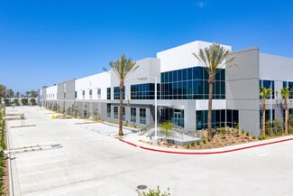 Plus de détails pour 19600-19688 Van Ness Ave, Torrance, CA - Industriel/Logistique à louer
