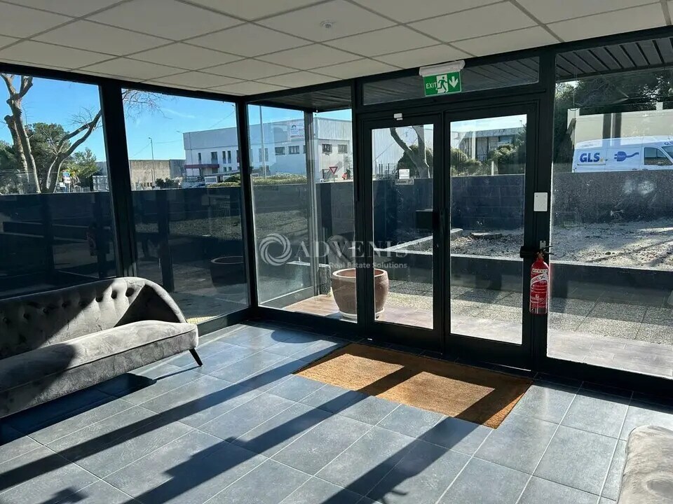 Bureau dans Saint-Jean-de-Védas à louer Photo de l’immeuble– Image 1 sur 13