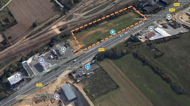 Terrain dans Poitiers à vendre - Photo de l’immeuble – Image 3 sur 4