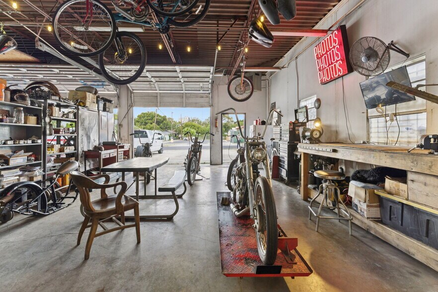 446 E Highland Blvd, San Antonio, TX à vendre - Photo de l’immeuble – Image 3 sur 6