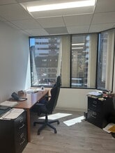 11766 Wilshire Blvd, Los Angeles, CA à louer Photo intérieure– Image 2 sur 4