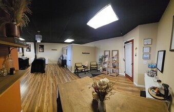 400-490 Lincoln Blvd, Lincoln, CA à louer Photo intérieure– Image 2 sur 6