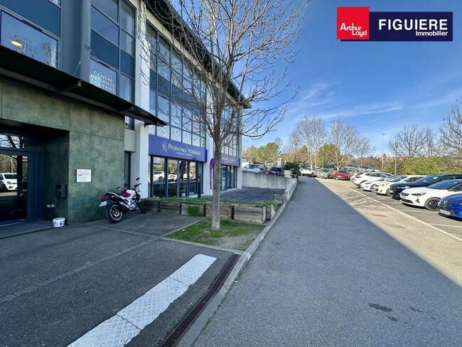 Plus de détails pour 75 Rue Paul Sabatier, Aix-en-Provence - Bureau à vendre