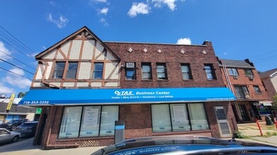 4133 162nd St, Flushing, NY à louer Photo de l’immeuble– Image 2 sur 3