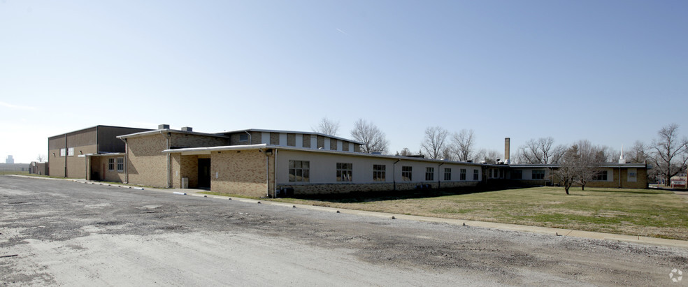 1901 Mascoutah Ave, Belleville, IL à louer - Photo de l’immeuble – Image 3 sur 28