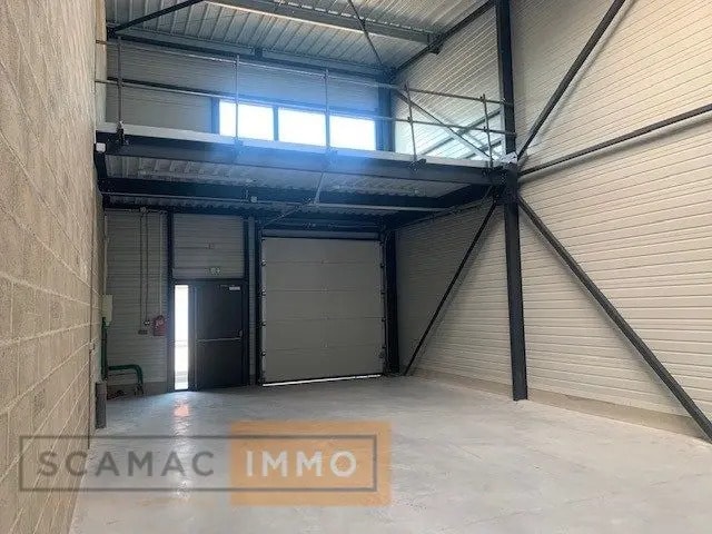 Industriel/Logistique dans Mennecy à louer - Photo intérieure – Image 2 sur 11