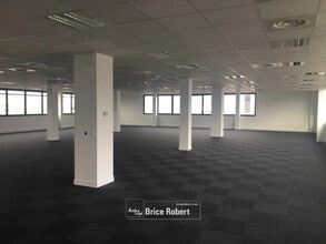 Bureau dans Saint-Priest à louer Photo intérieure– Image 2 sur 8