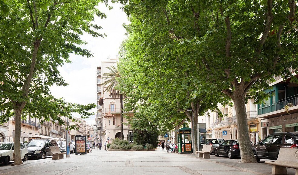 Plaça de la Palmera, 6, Figueres, Gerona à louer - Photo de l’immeuble – Image 2 sur 6