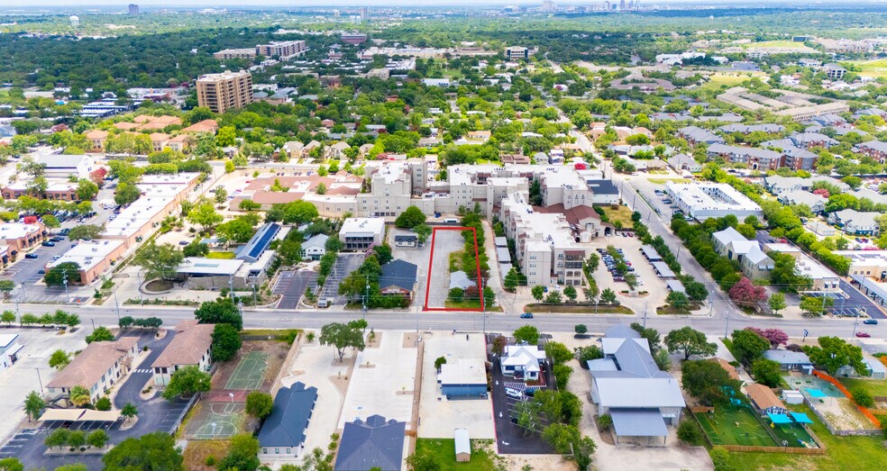 210 W Sunset Rd, San Antonio, TX à vendre - Aérien – Image 3 sur 5
