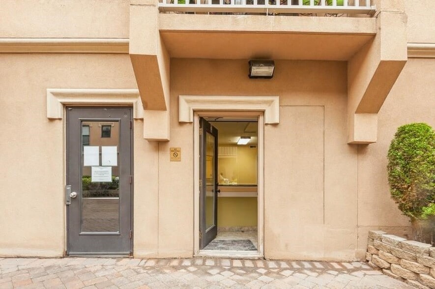8915 Bergenwood Ave, North Bergen, NJ à vendre - Photo de l’immeuble – Image 2 sur 14