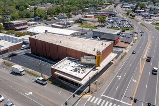 Plus de détails pour 901 S Garden St, Columbia, TN - Local commercial à vendre