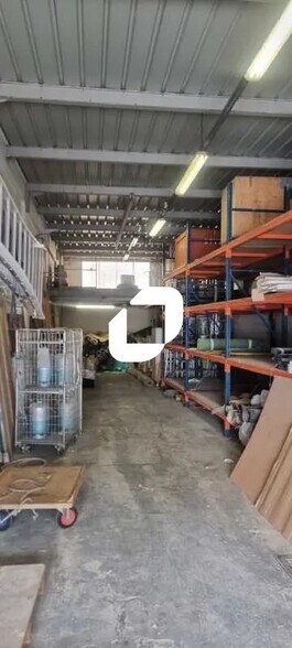 Local d’activités dans Noisy-le-Sec à louer - Photo intérieure – Image 3 sur 4