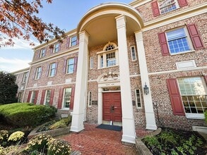 56 Haddon Ave, Haddonfield, NJ à louer Photo de l’immeuble– Image 1 sur 14