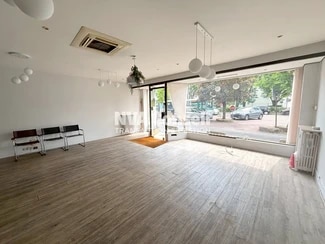 Plus de détails pour Chaussée Jules César, Le Plessis-Bouchard - Local commercial à louer